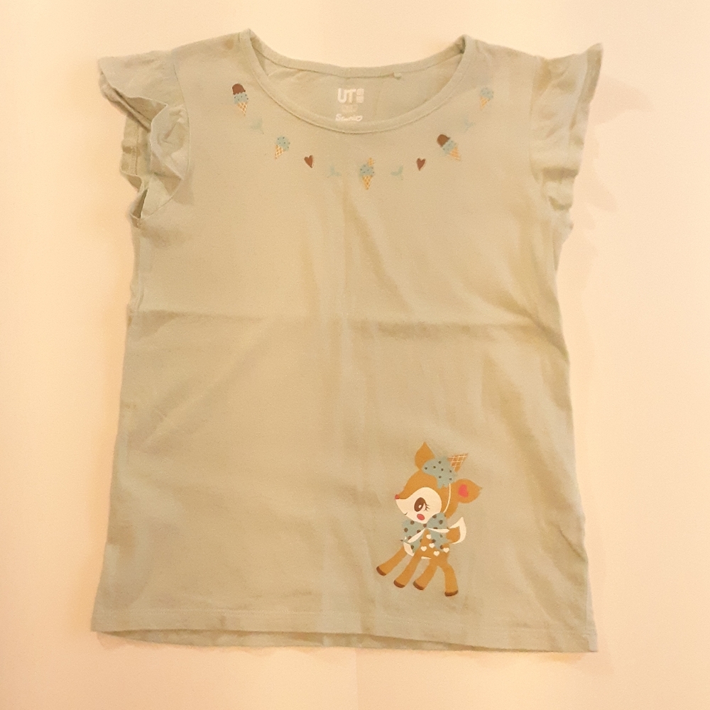 Uniqlo Kids Sanrio T-Shirt Size 5/6 Girls Summer